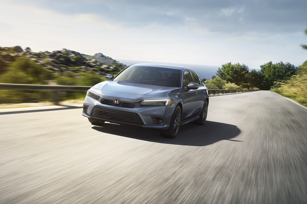 2022 Honda Civic Driving