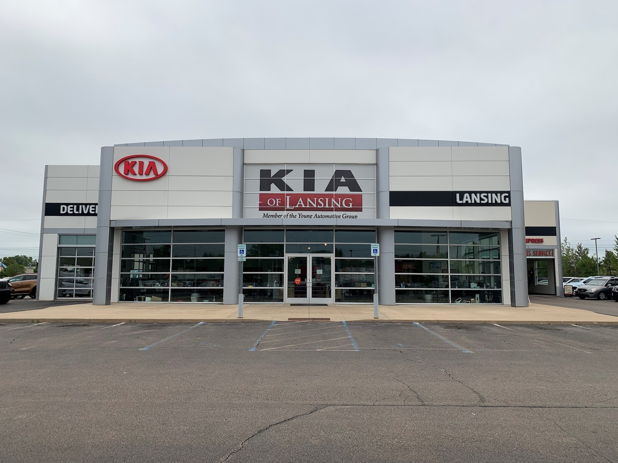 Kia of Lansing Lansing MI