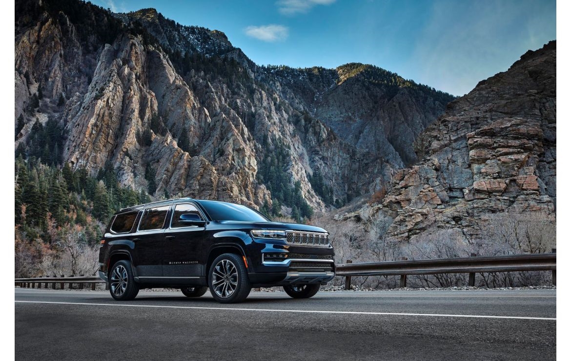 McPeek's Chrysler Dodge Jeep RAM of Anaheim Anaheim CA