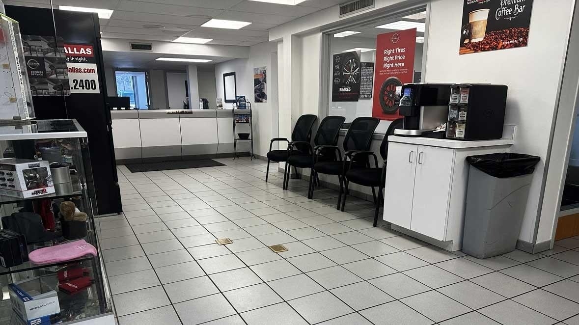 Metro Nissan of Dallas Dallas TX