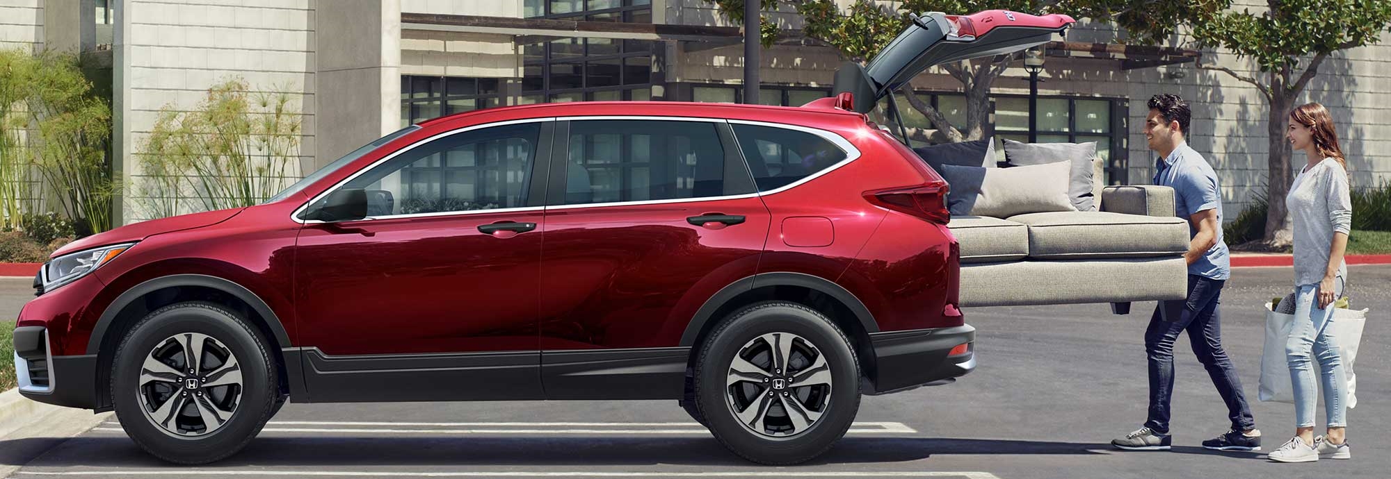 2021 Honda CR-V with trunk open