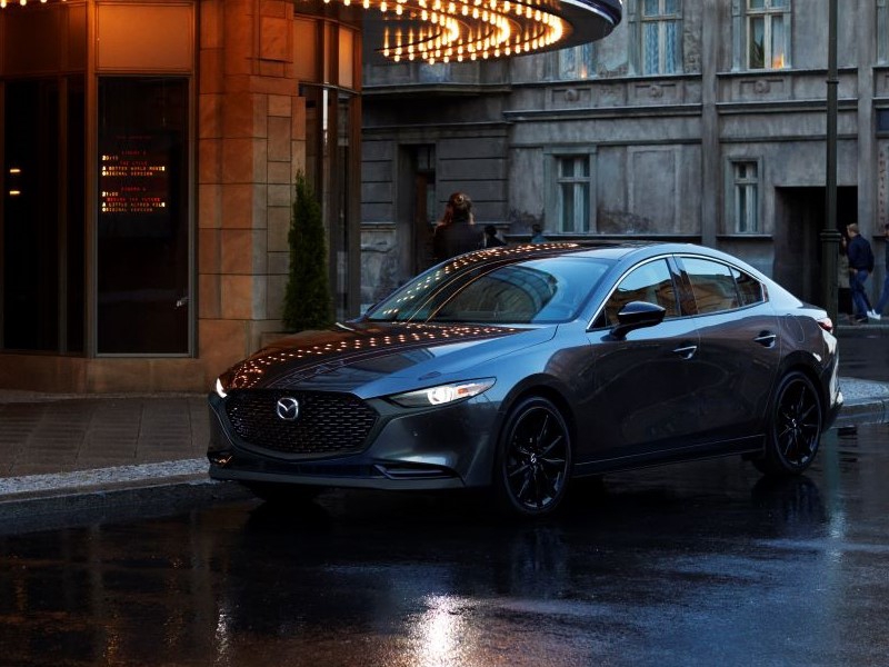 MAZDA3 Sedan