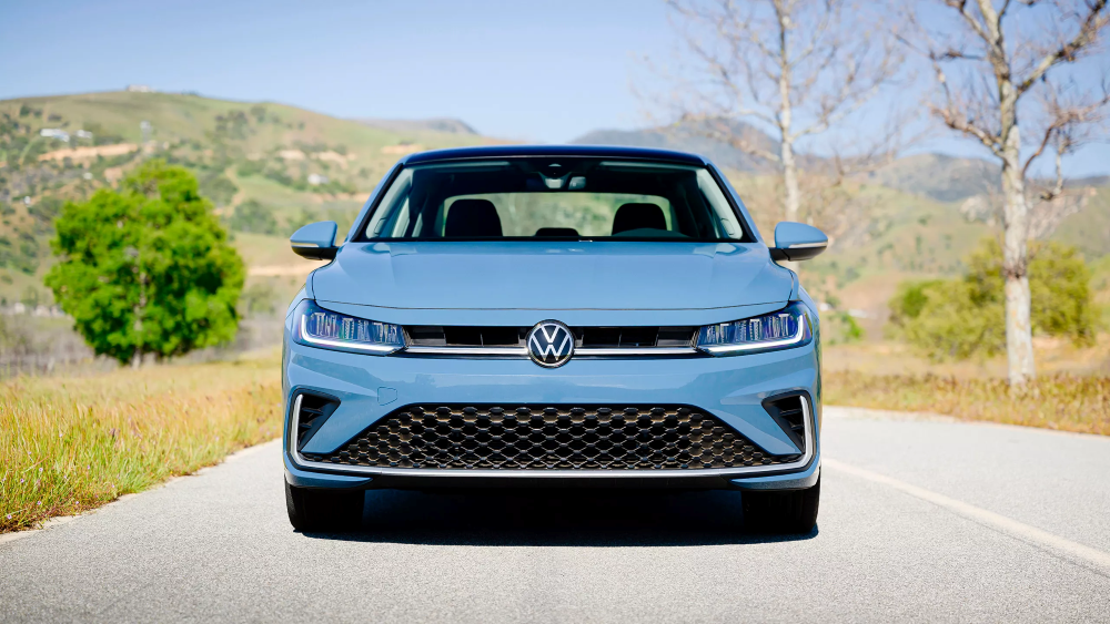 2026 volkswagen jetta parked front angle