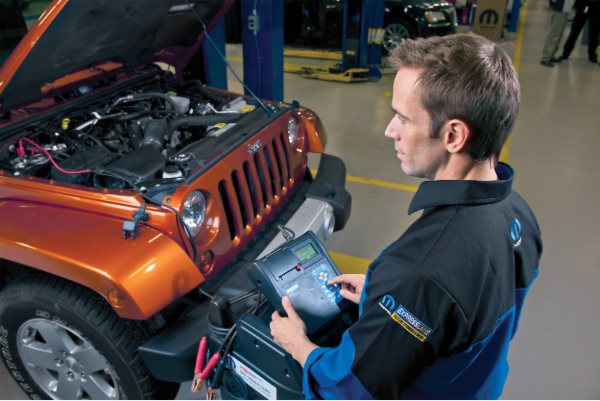 Moore Chrysler Jeep Fiat Peoria AZ