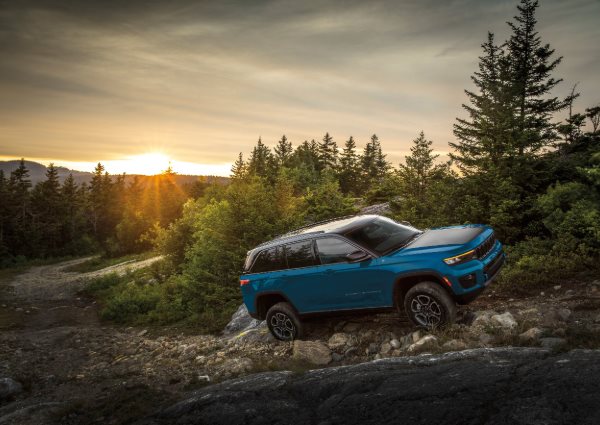 Moore Chrysler Jeep Fiat Peoria AZ