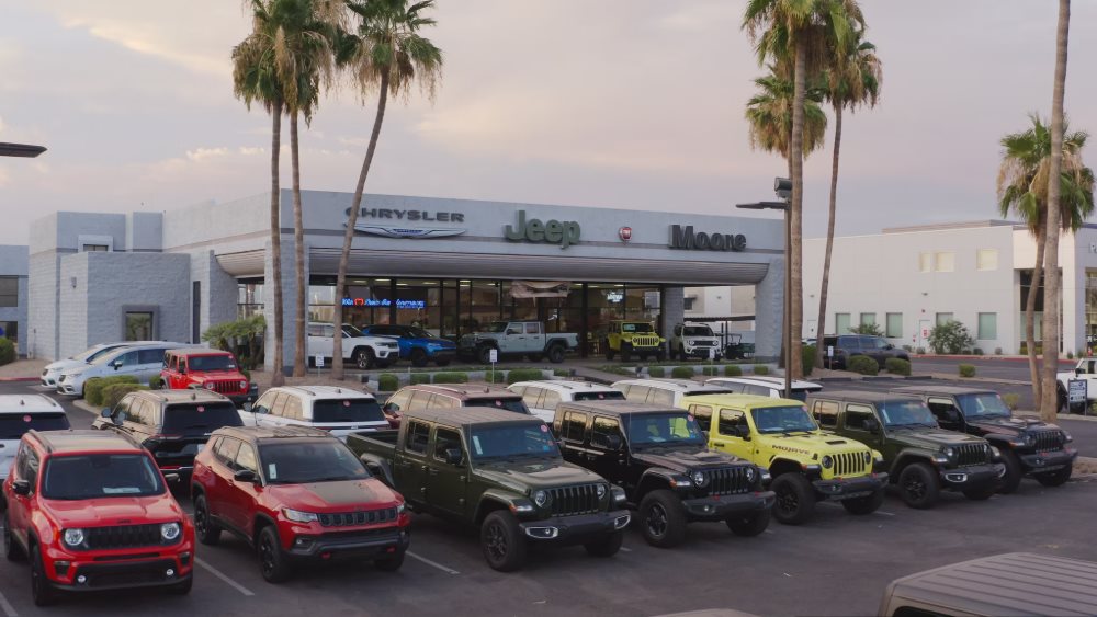 Moore Chrysler Jeep Fiat Peoria AZ