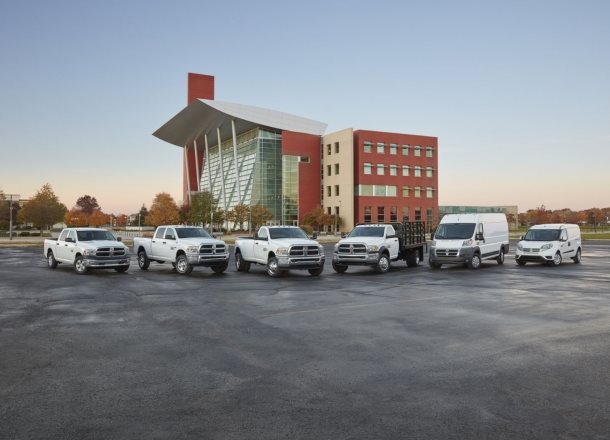 Uptown Chrysler Dodge Jeep RAM Slinger WI