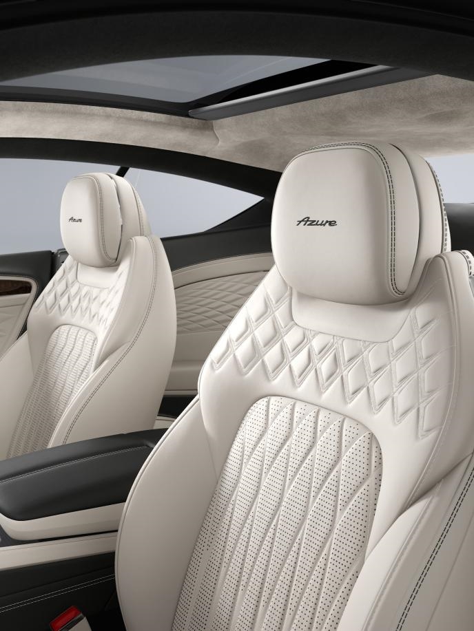 Continental Range - Seats.jpg