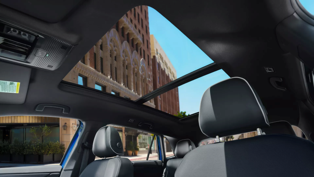VW Atlas sunroof shot