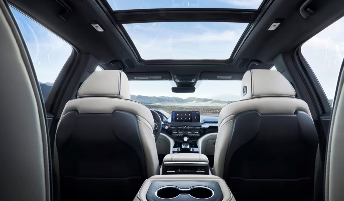 2025 Acura MDX interior