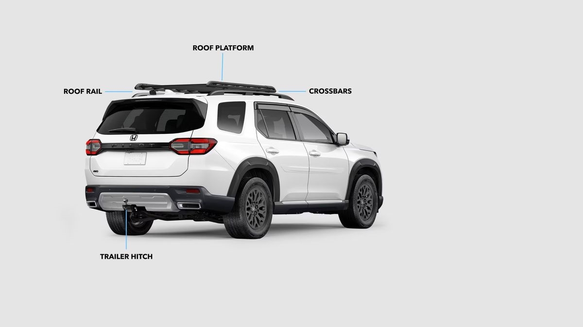 Diagram of Honda Genuine Accessories on the 2026 Pilot: roof platform, roof rail, crossbars, and trailer hitch