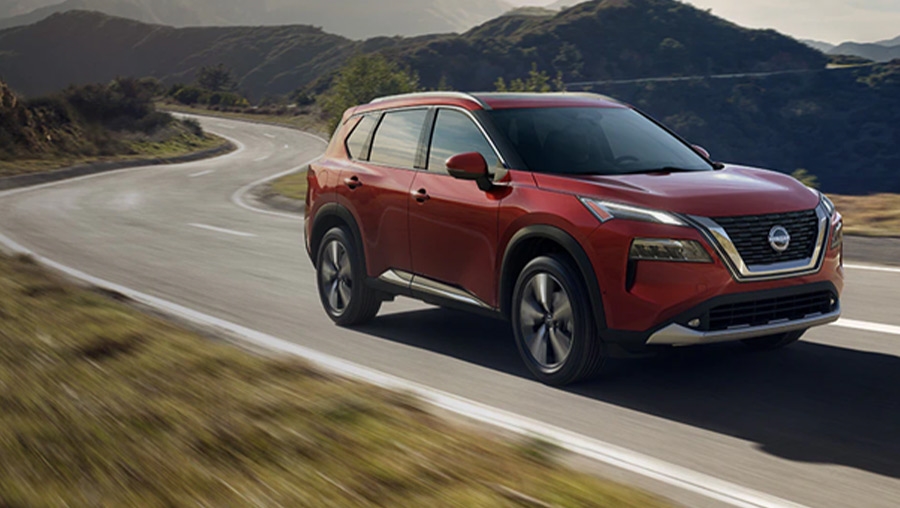 A Detailed Look at the 2023 Nissan Rogue SV l Maus Nissan