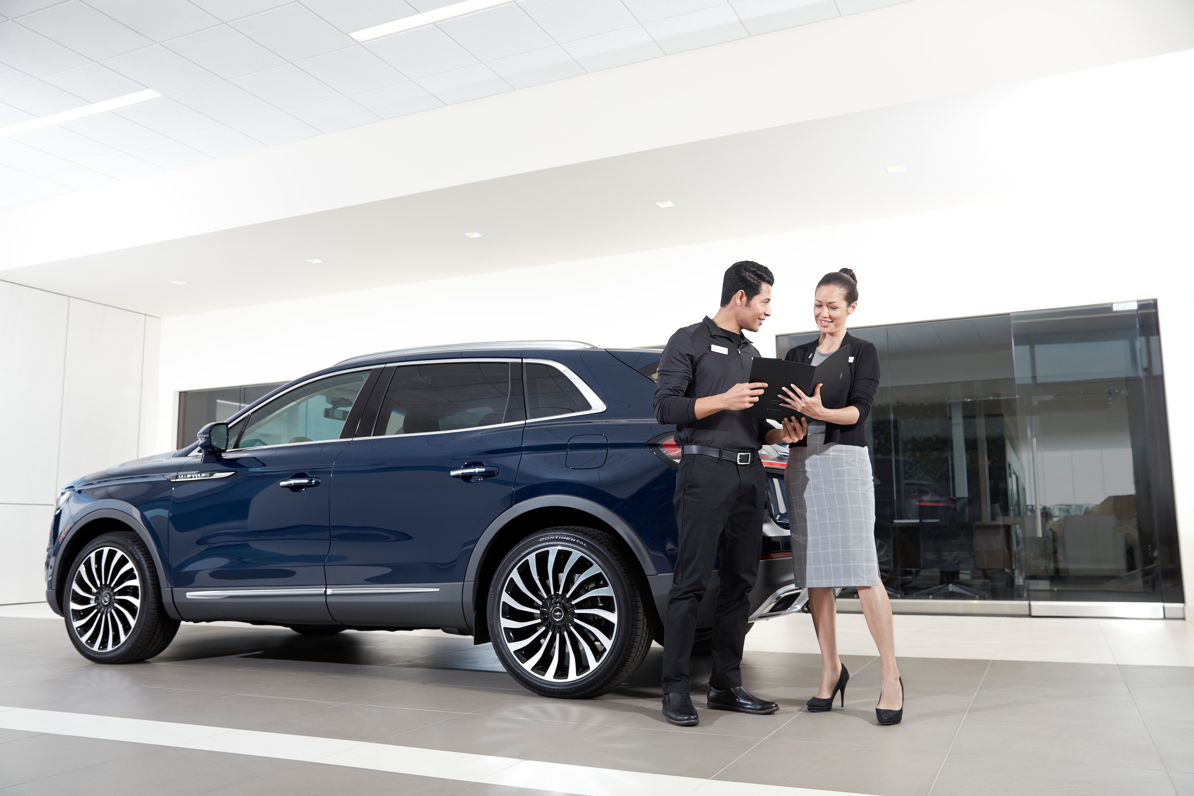 Olathe Lincoln Collision Center - Serving Johnson County and Kansas City