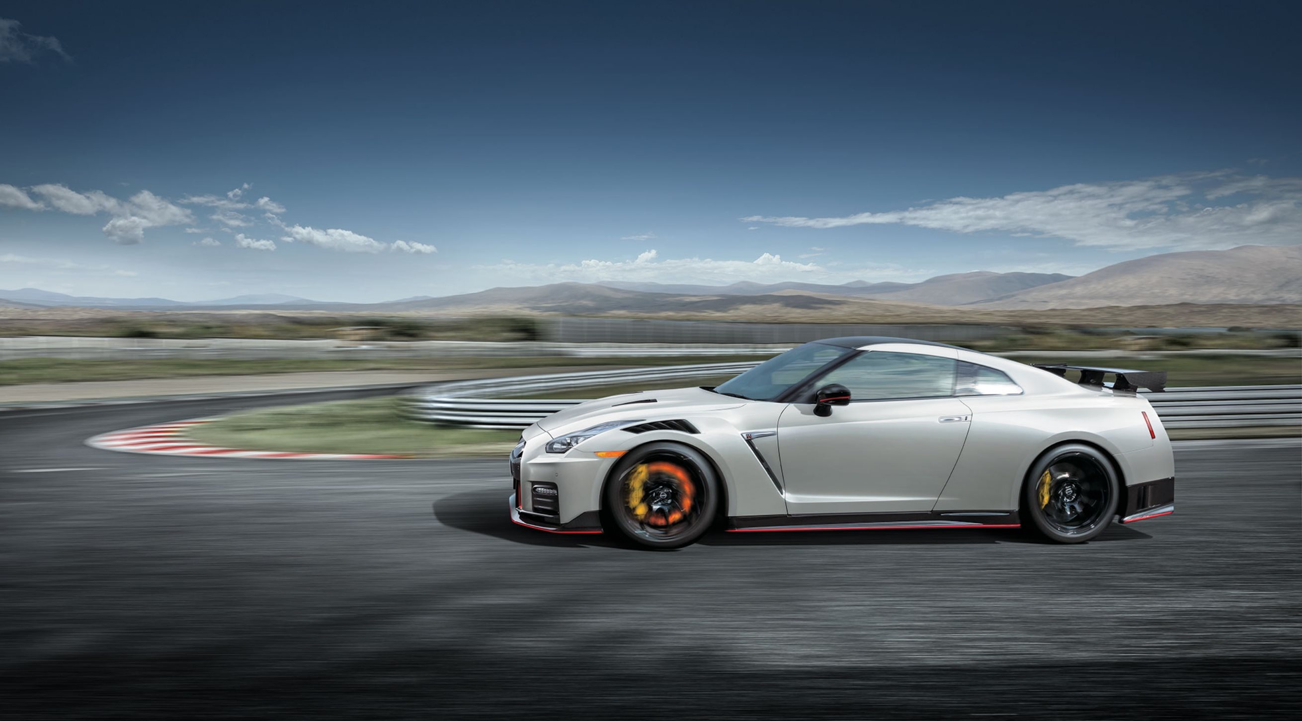 2023 Nissan GTR Nismo High Performance Sport Car Interior And Exterior 