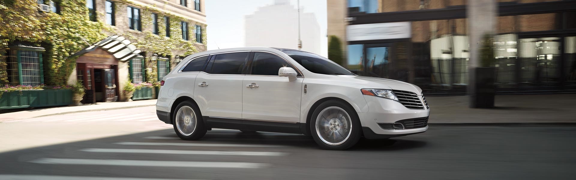 Lincoln on the open road