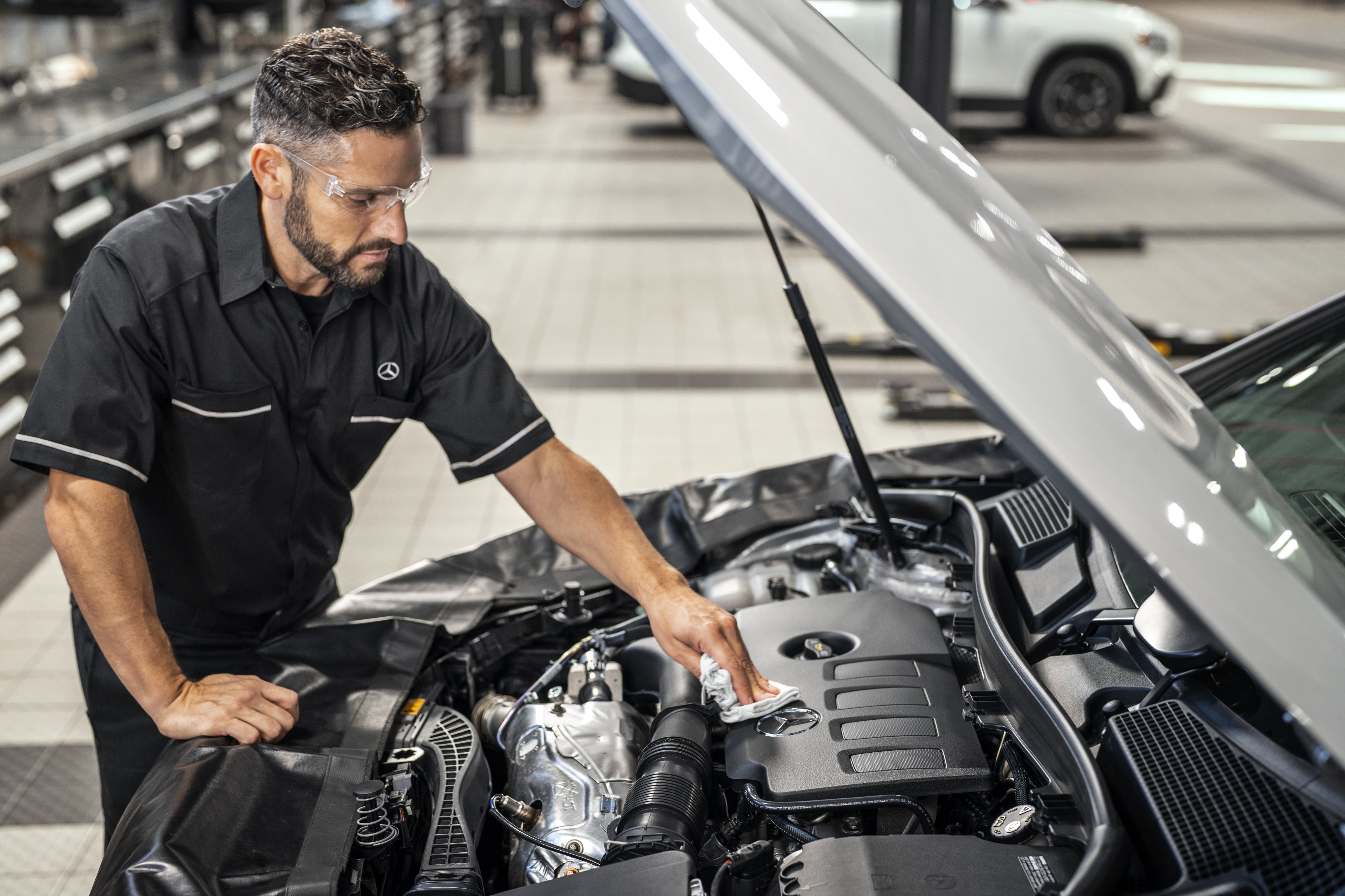 What's the Difference Between Mercedes-Benz Service A and Service B?