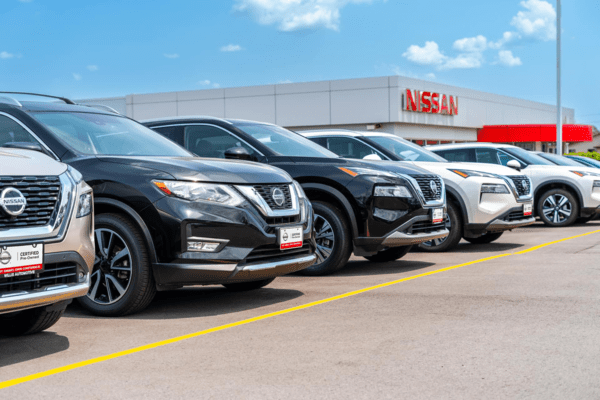 Willis Nissan Urbandale IA