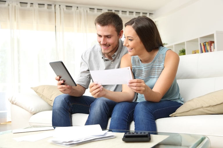Leasing vs. Financing a New Car: Weighing the Pros and Cons