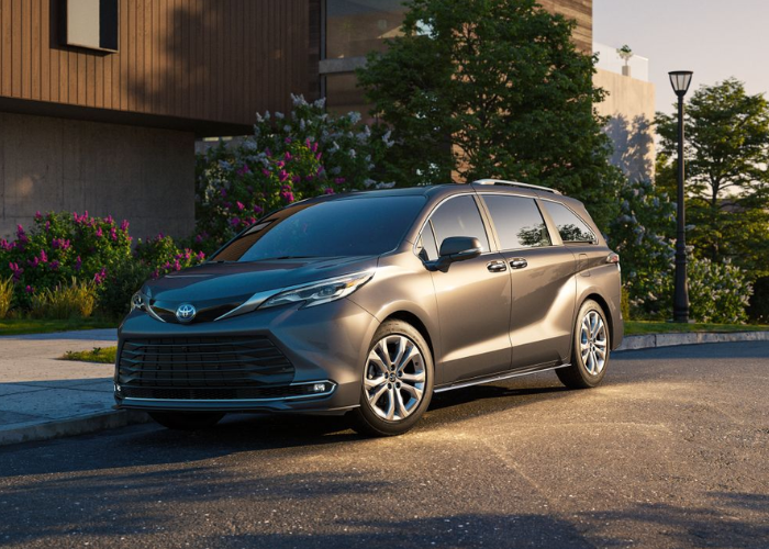 Toyota Hybrid Cars Wallingford, CT - Toyota Sienna