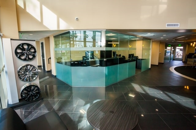 DCH Tustin Acura Tustin CA