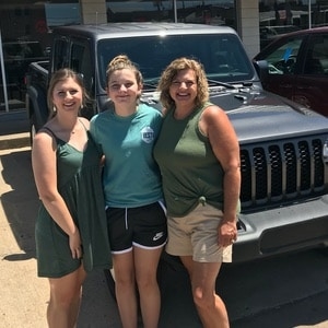 Melton Chrysler Dodge Jeep Ram Claremore OK