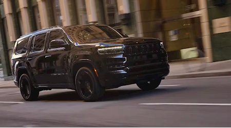 New Jeep Grand Wagoneer for sale near West Jefferson, OH, at Performance CJDR Delaware