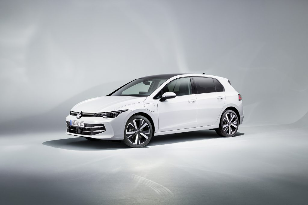 The New Golf 01 – World Premiere