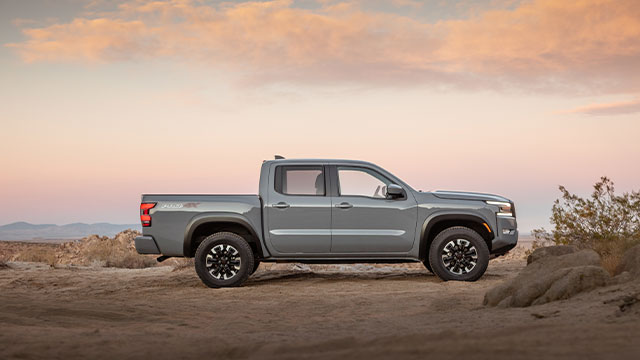 2022 Nissan Frontier Side Profile