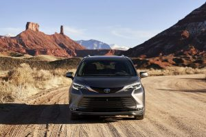 2021 Toyota Sienna Front