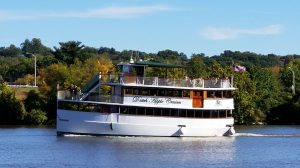 Dutch Apple Cruise Ship 