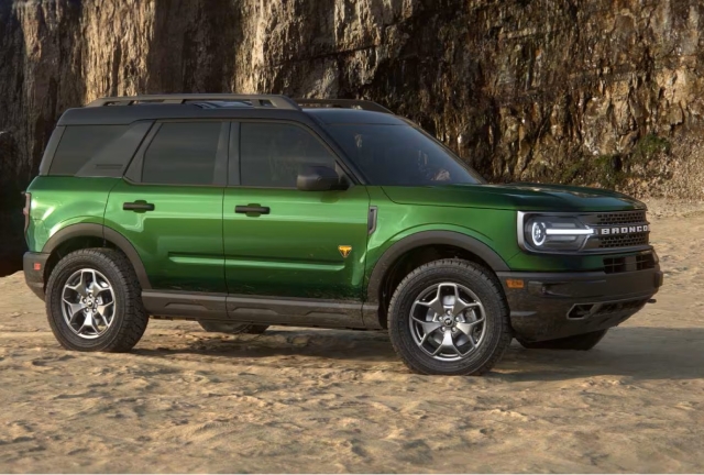 2024 Ford Bronco Sport vs Jeep Compass