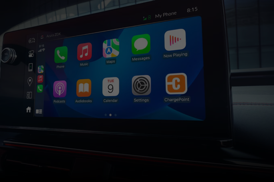 Apple
      CarPlay