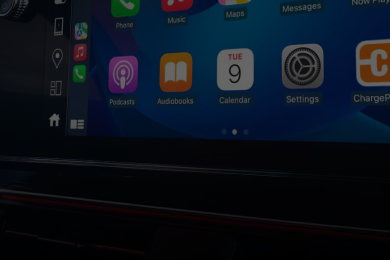 Apple
        CarPlay