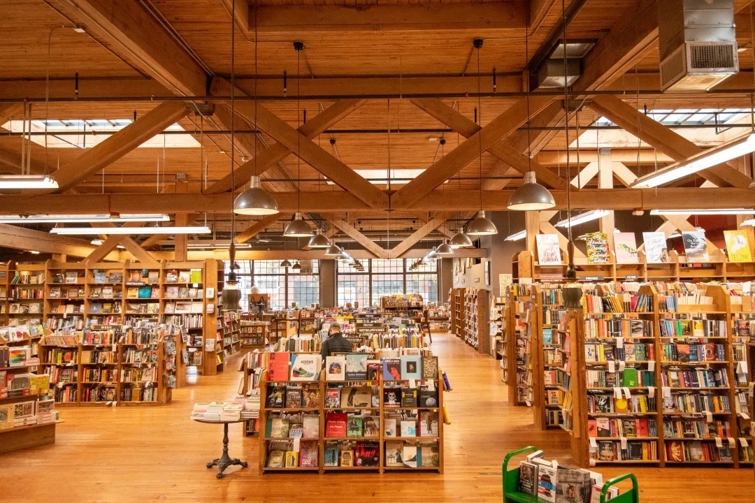 Just Down the Road: 5 Favorite Local Bookstores Near Seattle, WA