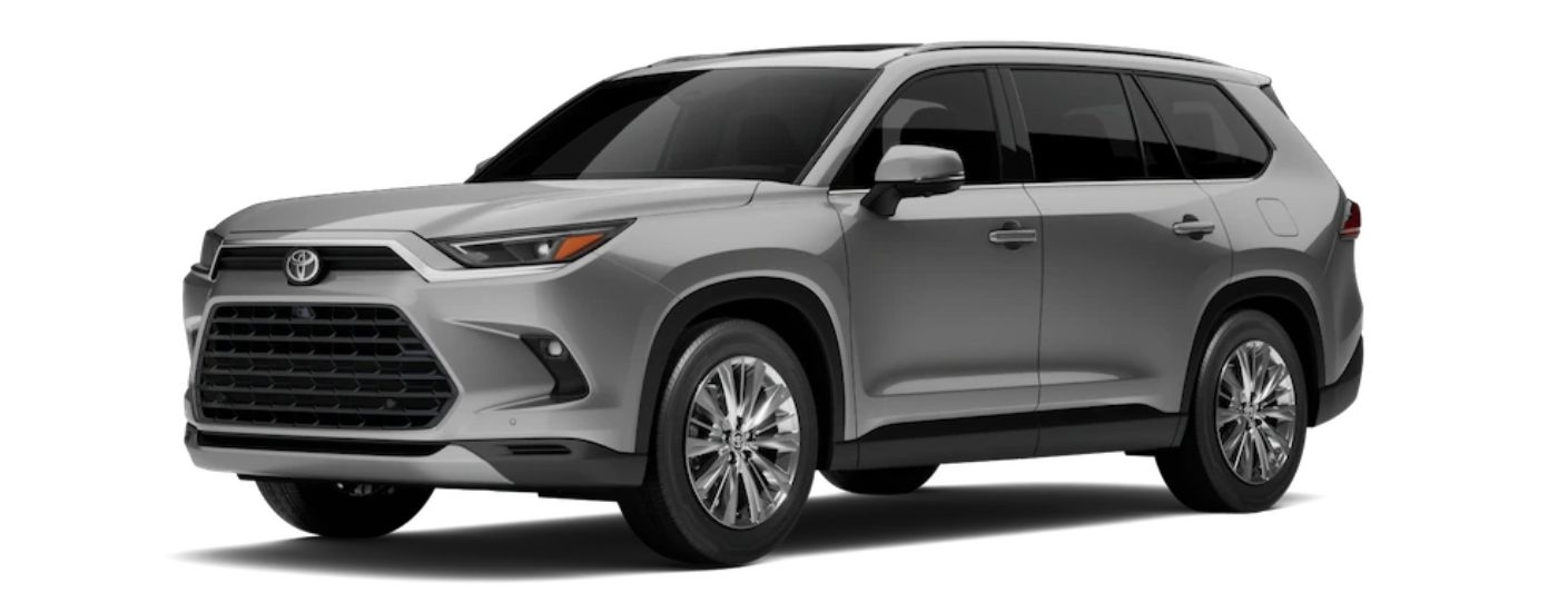 A silver 2024 Toyota Grand Highlander XLE is angled left.