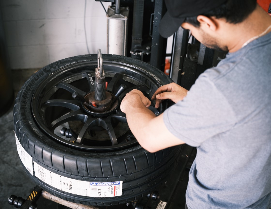 Mitsubishi Tire Service in Ocala, FL