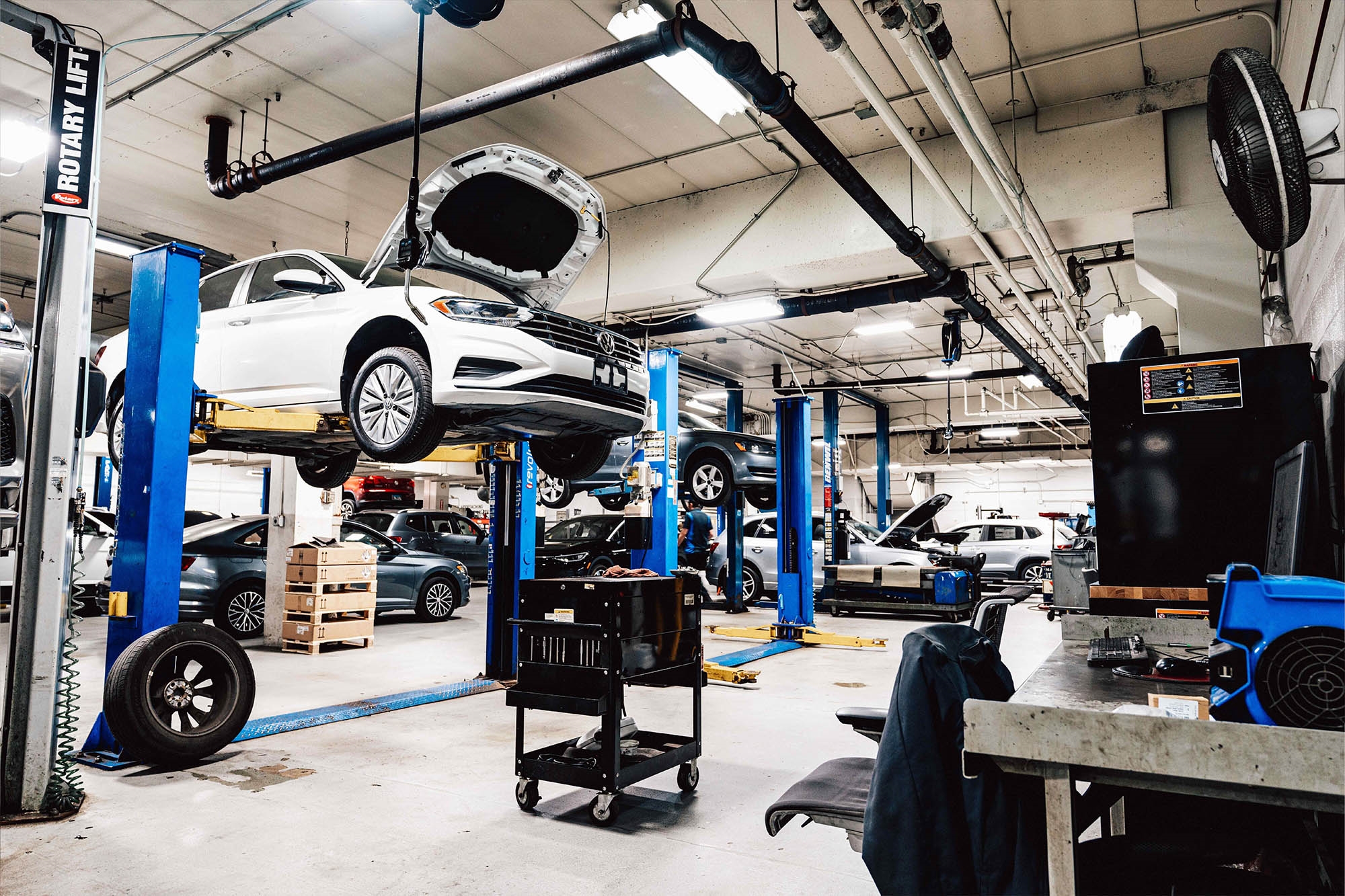 Volkswagen of Downtown Chicago Chicago IL