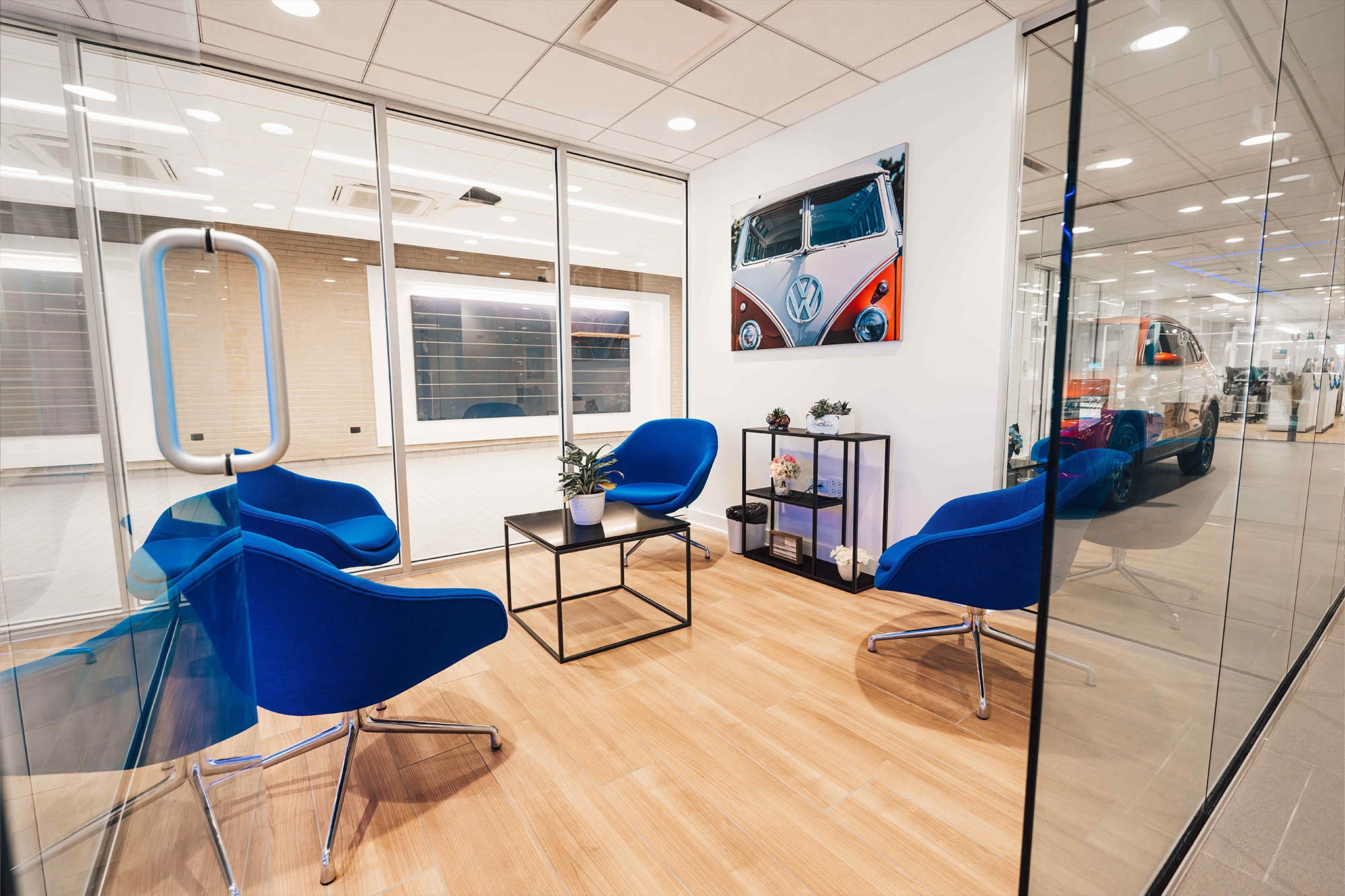 Volkswagen of Downtown Chicago Chicago IL