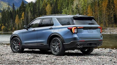 New Ford Explorer for sale near Springfield, MA at Ford of Greenfield