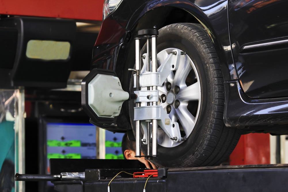 VW Wheel Alignment in Bangor, ME