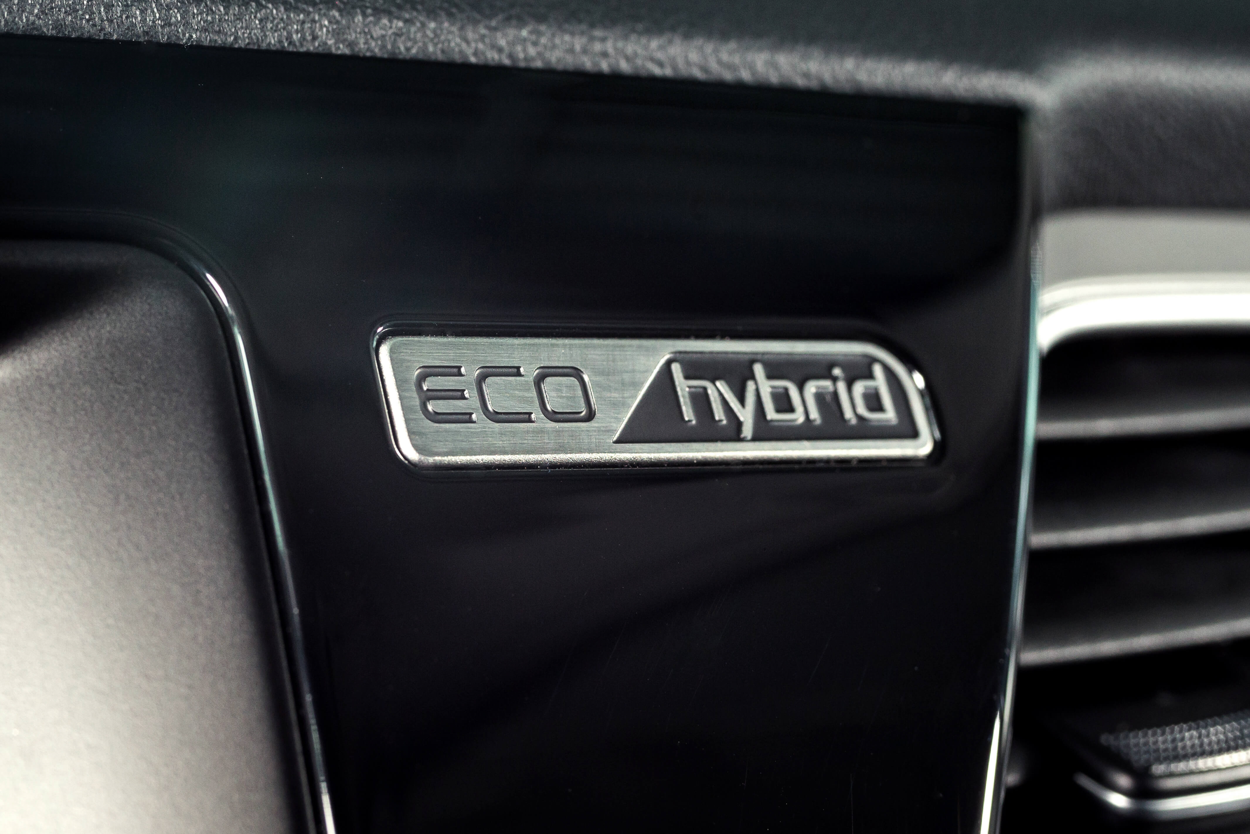 A close up of the eco hybrid tag on the Kia Niro hybrid.