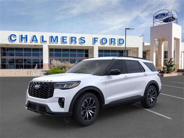 2025 Ford Explorer vs. Mustang Mach-E