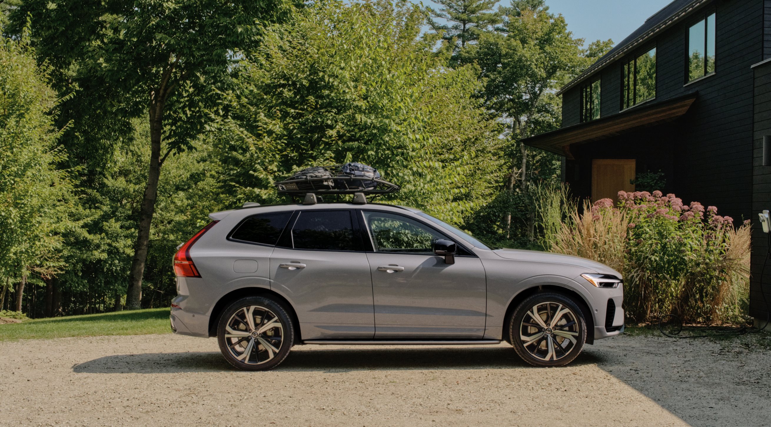 Exterior of the 2025 Volvo XC60