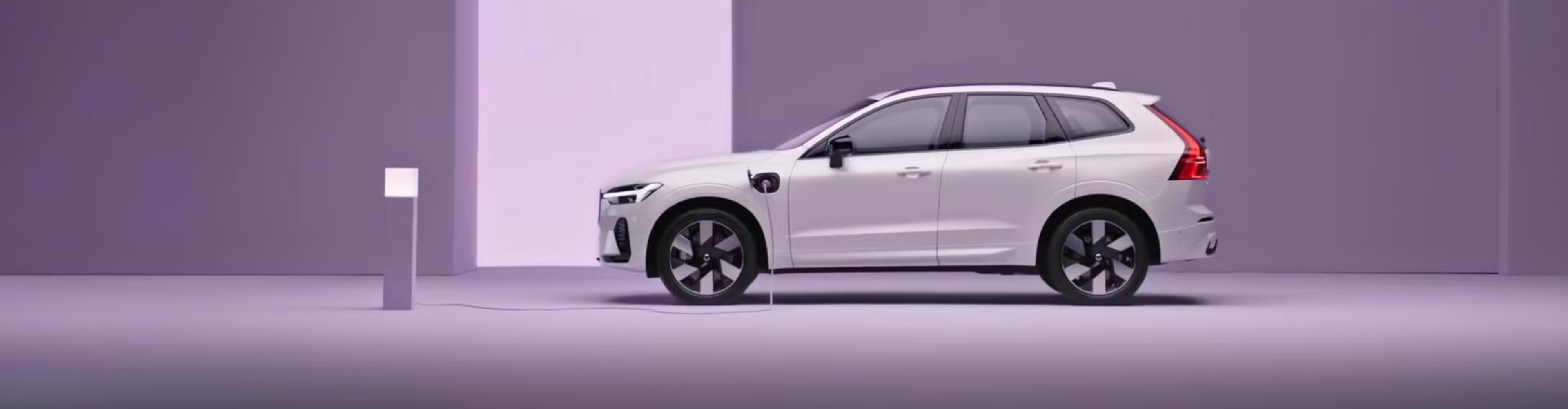 2025 Volvo XC60 Plug-In Hybrid