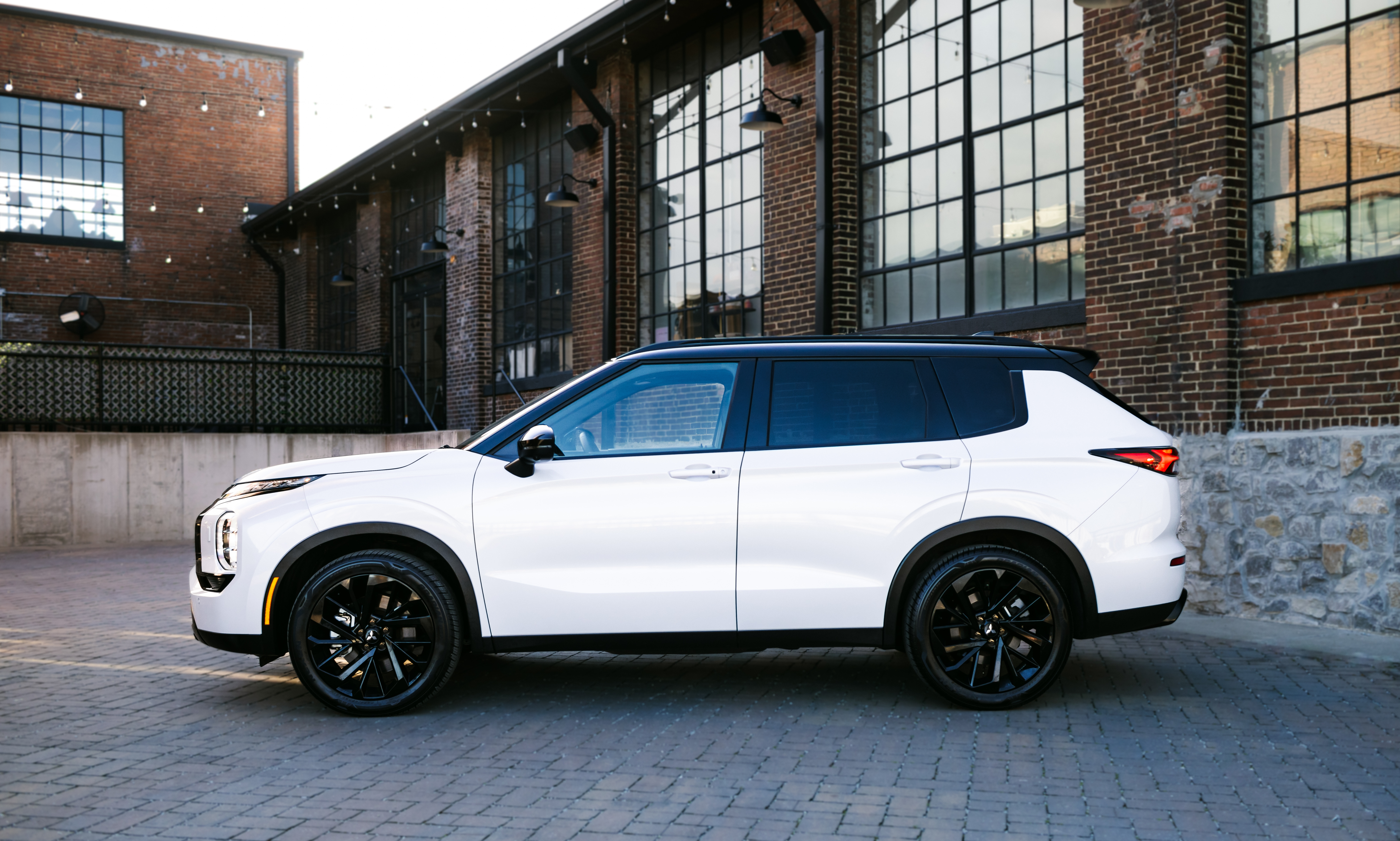 New Mitsubishi Cars for Sale