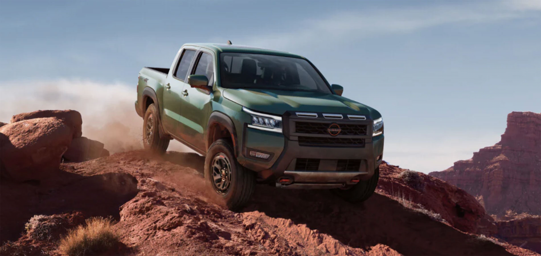 2025 Nissan Frontier Crew Cab Pro-4x Off-roading