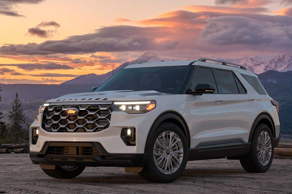 2024 Vs. 2025 Ford Explorer: Which SUV Is Right For You?