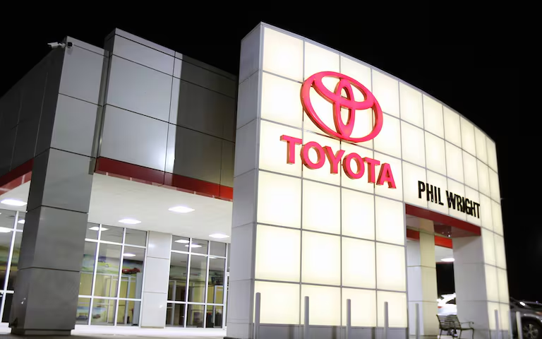 Phil Wright Toyota Russellville AR