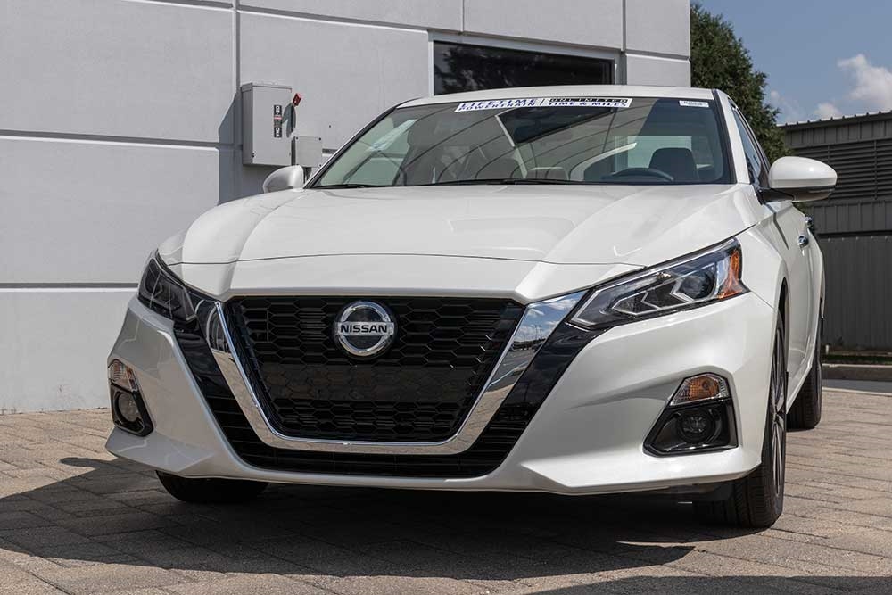Nissan Altima Vs. Toyota Camry: Which Is The Better Mid-Size Sedan?