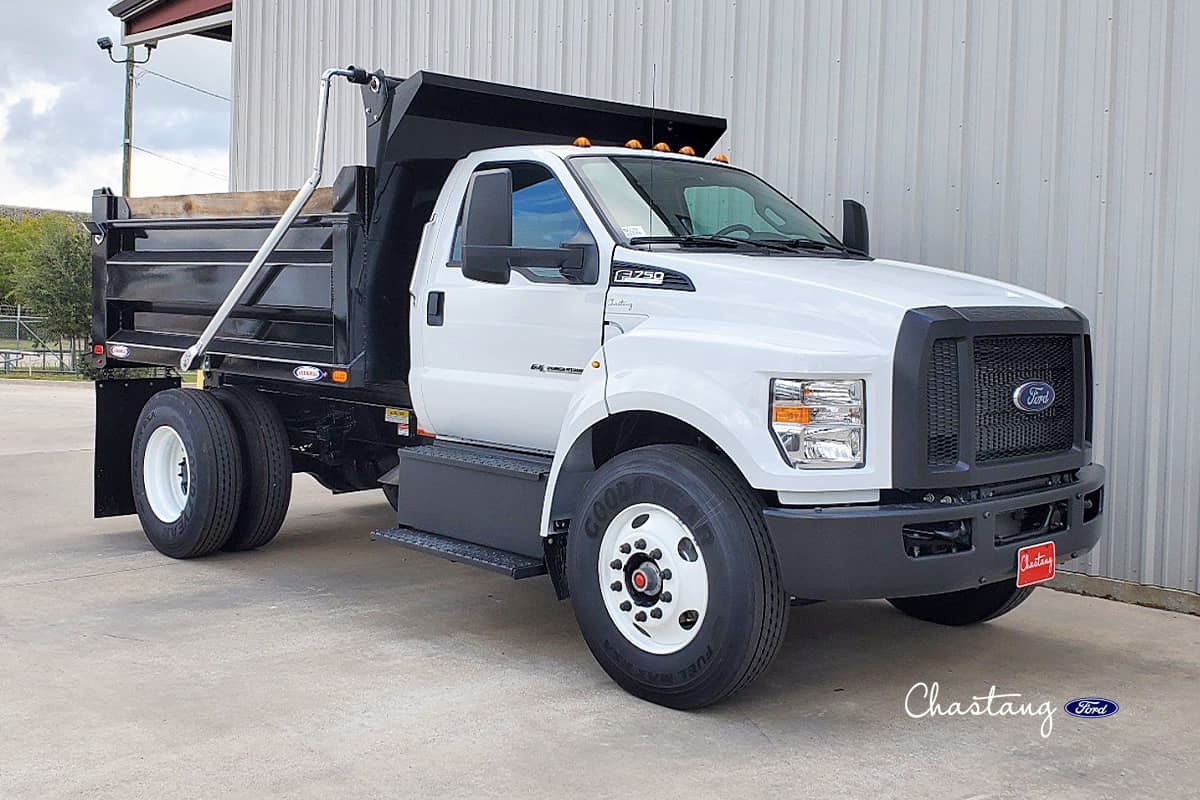 Ford F-750 Dump Truck 10ft - Body 8 Yard